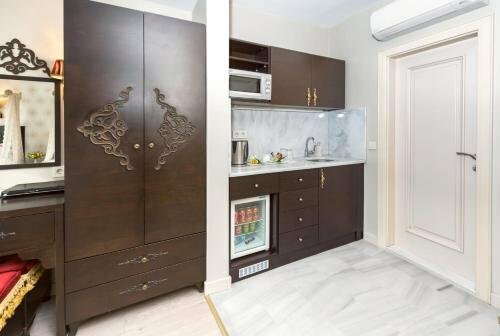 Viva Royal Hotel, Забронировать Отель Фатих Стамбул, рядом с Древнеегипетский обелиск