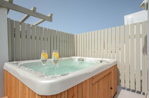 Argo Boutique Hotel, Забронировать Бутик-отель Бизнес-отели Наксоса, рядом с Замок Наксоса, 4* 5*