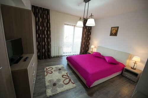 Aparthotel Punct pe i, Забронировать Апарт-отель Сигету-Мармацией Марамуреш