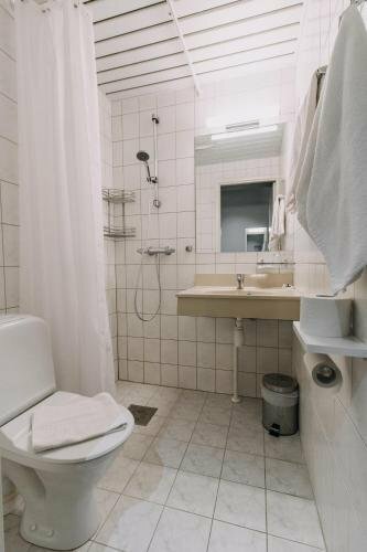 Centrum Hotel Viljandi, Забронировать Отель Вильянди Вильяндимаа, рядом с Viljandi Museum