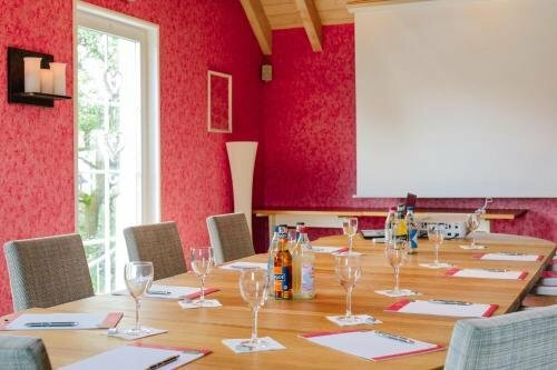 Köhlers Krone, Забронировать Отель Эинген Баден-Вюртемберг