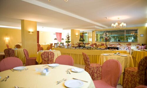 Hotel Federiciano, Rezervasyon Otel Valenzano Bari Province