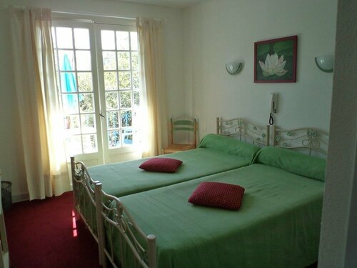 LOustal, Book Hotel Condom 