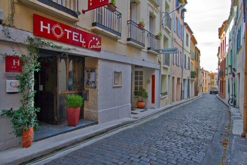 Le Cérétan Hôtel, Book Hotel Hoteller i Pyrénées-Orientales med parkering, Parkering