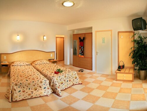 Hotel San Pellegrino, Забронировать Отель СПА-отели Upper Corsica, SPA-услуги