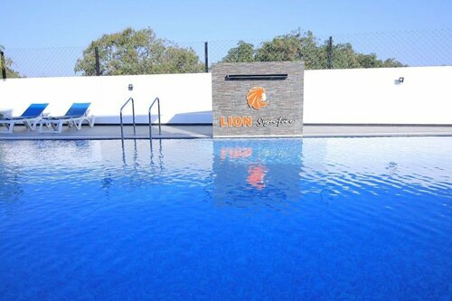 Lion Signature Family Resort, Забронировать Курортный отель Курортные отели штата Гуджарата, Курортный отель