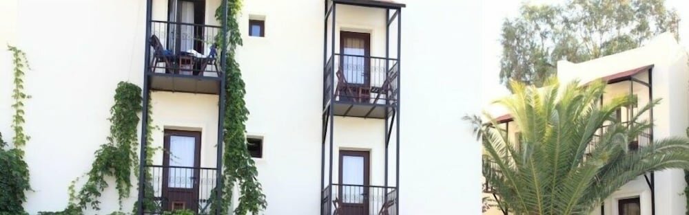 Paloma Hotel