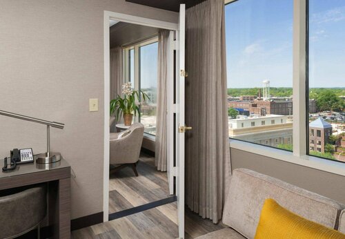Durham Marriott City Center, Забронировать Отель Дарем Raleigh-Durham Metropolitan Area