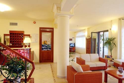 Hotel Parco delle Cale, Забронировать Отель Отели Побережья Маремм 3 звезды, 3*