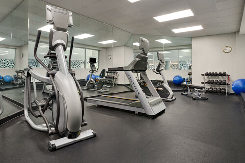 Holiday Inn Louisville East - Hurstbourne by IHG, Забронировать Отель Луисвилл Louisville Metropolitan Area