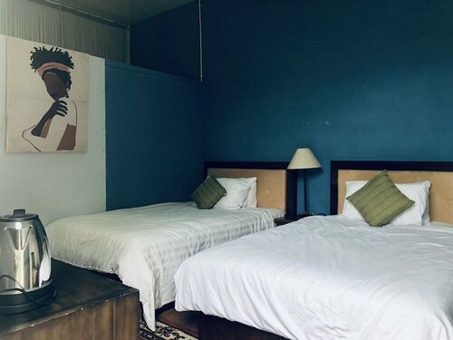 Dalat Blue House Homestay & Cafe, Забронировать Отель «постель и завтрак» Далат Ламдонг