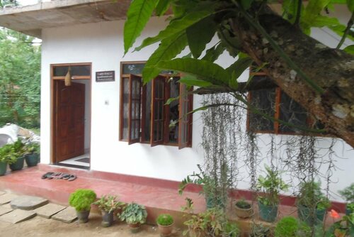 Mango House, Rezervați Pensiune Gandarawatta Matara District