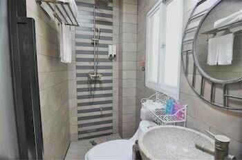 Xiamen Nest House Hotel