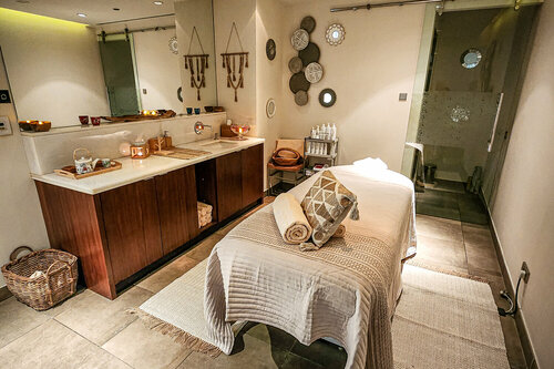 City Centre Rotana Hotel Doha, Book Hotel Hoteller i West Bay med parkering, Parkering