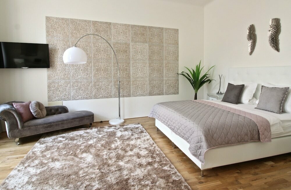 New Design & Style Apartment Old Town Xxl