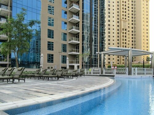 Top-notch 2BR With Magical Marina Views!, Забронировать Апартаменты/квартира Отели Аль-Суфух с бассейном, Бассейн