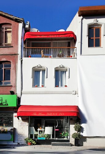 The House Next To, Rezerwuj Hotel Besiktas 