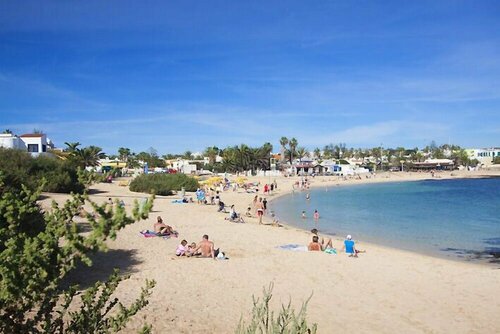 Gbh Fuerteventura Paradise Surf - Rooms- Hostel, Забронировать Хостел Хостелы Кораллехо, рядом с Playa Real, Хостел