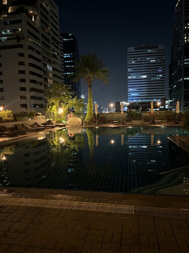 Hyatt Regency Bangkok Sukhumvit, Забронировать Отель Отели Бангкока 5 звезд, рядом с Музей Бан Камтиенг, 5*