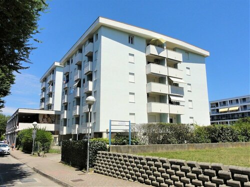 Condominio Monaco, Забронировать Апартаменты/квартира Отели Венето с парковкой, Парковка