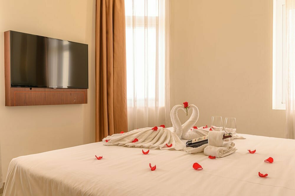 Lychee Hotel