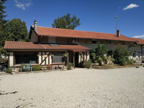Ferme d'Hancourt, Prenota Hotel Piney 