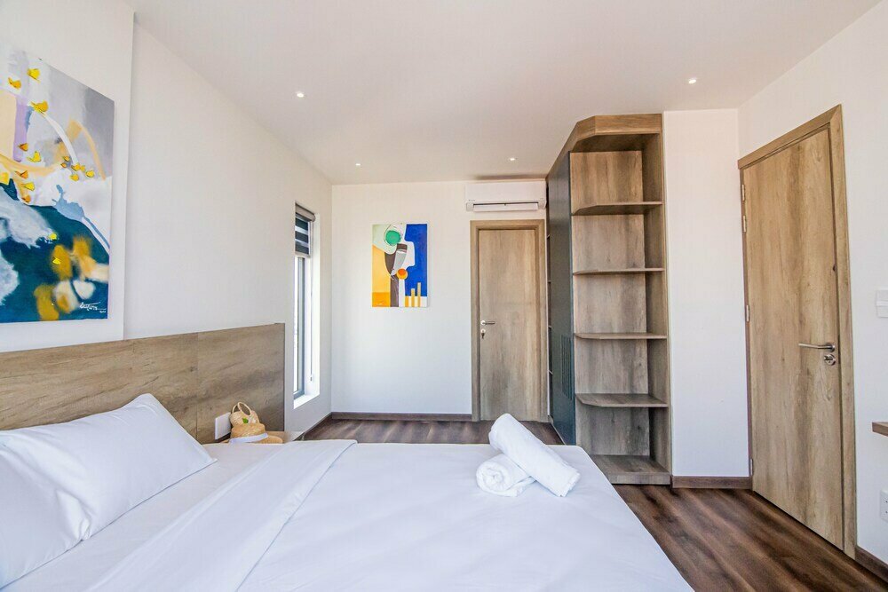 Lantana House Boutique by Haviland