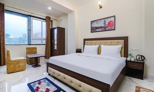 Hotel O VICTORIA PALACE, Забронировать Отель Отели Раджпур 3 звезды, 3*