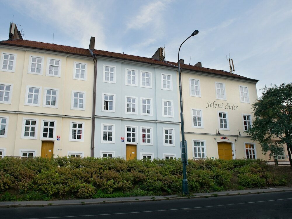 EA Hotel Jeleni Dvur Prague Castle