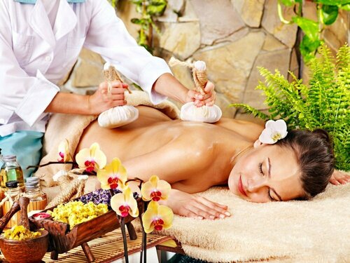 St.Carlos Medical Spa, Rezervovat Lázně / Resort Hotely v Central Thailand s parkováním, Parkování