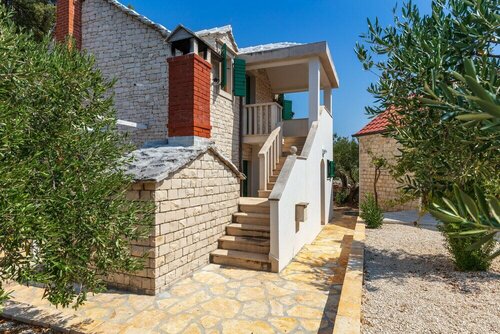 Villa Dubrava in Pucisca, Забронировать Вилла Пучишча Брач