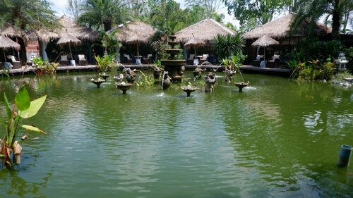 Jungle Moon Homestay จังเกิ้ลมูน โฮมสเตย์ บางเสร่, Забронировать Курортный отель Саттахип провинция Чонбури
