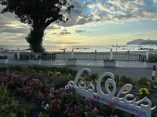 Hotel Las Olas, Забронировать Отель Ноха Cantabria Coast