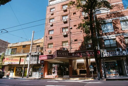 Hotel Pacifico, Забронировать Отель Отели Мендосы с парковкой, рядом с Chile Square, Парковка