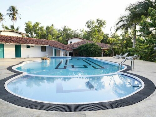 Medilla island resort