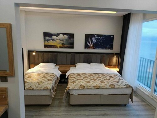 The Marine Hotel, Забронировать Отель Отели Trabzon Region с парковкой, Парковка