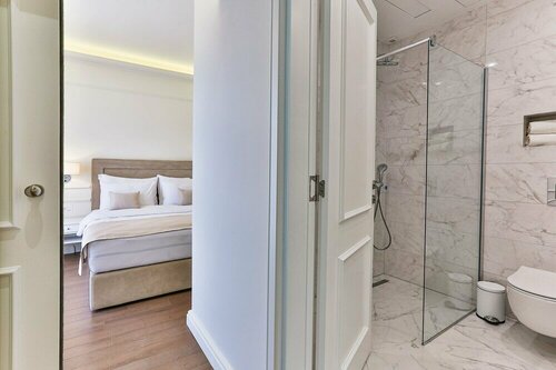 Отель Hotel Eden Hotel Budva, Забронировать Отель Отели Будванская ривьеры с парковкой, рядом с Пляж Греко, Парковка