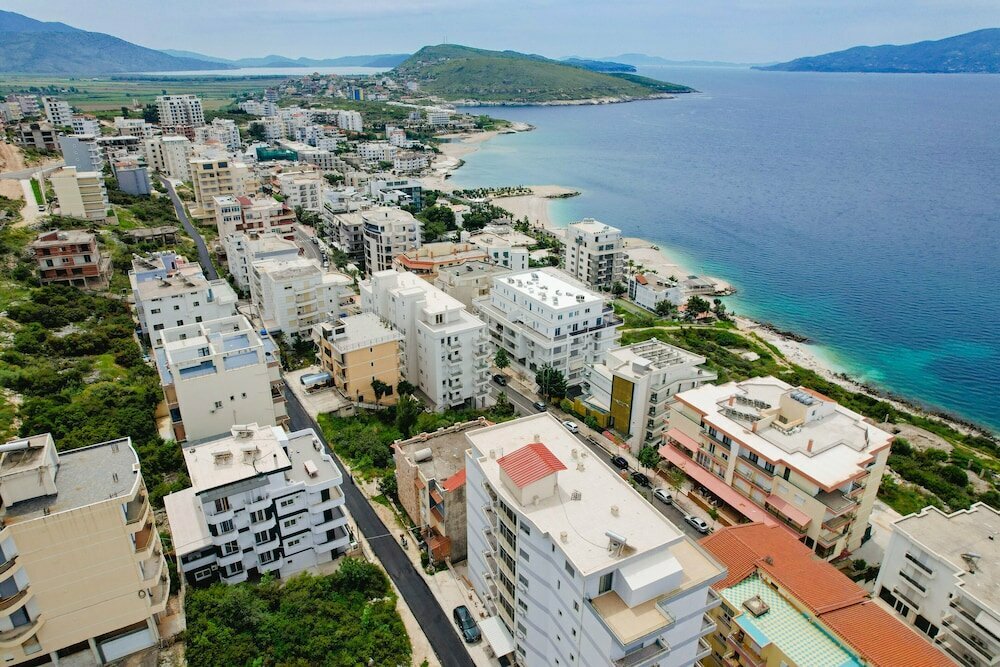 Apartments & Hotel Eleanna