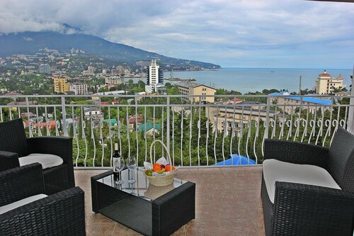 Imperial-2011 Hotel, จอง โรงแรม Yalta 