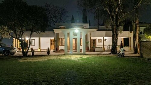 , Забронировать Курортный отель Равалпинди Islamabad Capital Territory