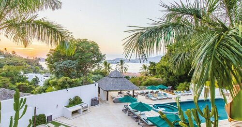 Villanas - The Best Villa at Las Brisas, Varaa Villa Guerrero hotellit, joissa on uima-allas, Uima-allas