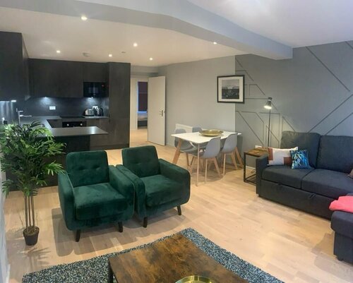 Luxurious Apts in Hackney near Train Stn, Забронировать Отель Тауэр-Хэмлетс Лондон, рядом с Музей Хэкни