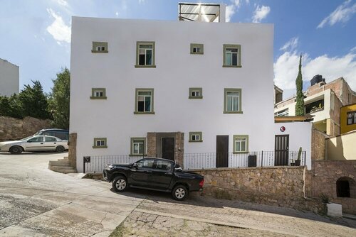 CSFero, Забронировать Отель Бизнес-отели Гуанахуато, 4* 5*