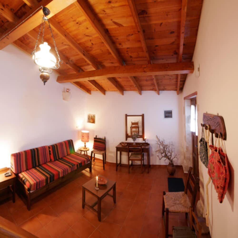 Fenareti's Houses