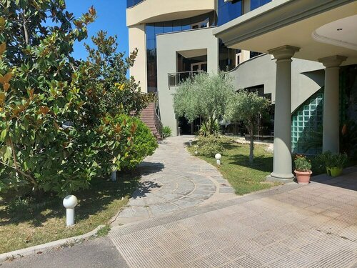Hotel Green, Rezervasyon Otel Tiran 
