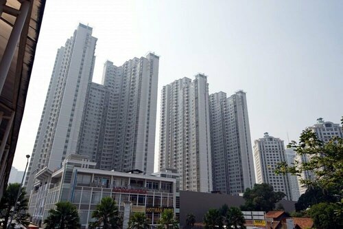 Homey & Vintage 2BR @ Sudirman Park Apartment, Book Lejlighed Hoteller i Jakarta med parkering, Parkering