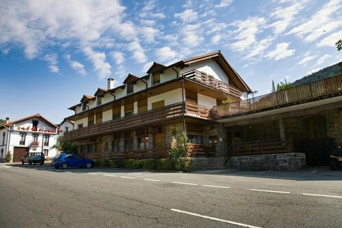 Hostal Salazar, Reserva ahora Albergue  