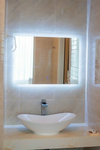 Hotel Agnes, Rezervovat Hotel Buri Ram 