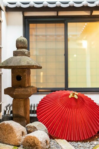 KumoMachiya Gojorakuen, Book Hotel Iwataki Kyoto
