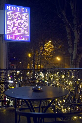 Hotel Bella Casa, Забронировать Отель Бизнес-отели Тбилиси, рядом с Парк 9 Апреля, 4* 5*